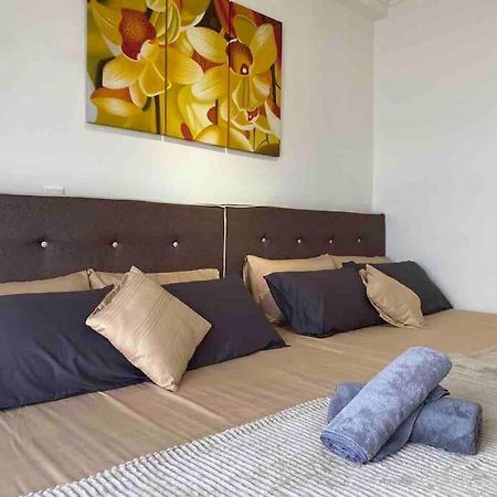 2 Bedroom Apartment Next To Historical Spots ملقا المظهر الخارجي الصورة