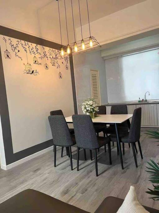 2 Bedroom Apartment Next To Historical Spots ملقا المظهر الخارجي الصورة