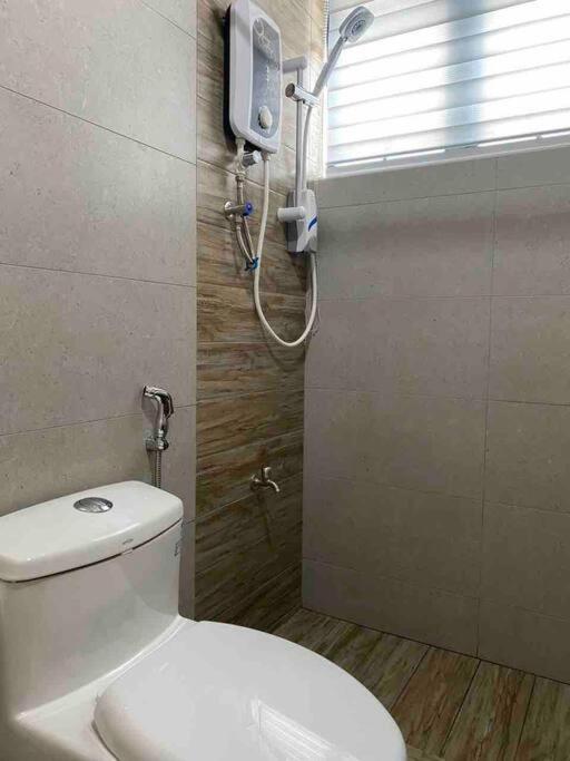 2 Bedroom Apartment Next To Historical Spots ملقا المظهر الخارجي الصورة