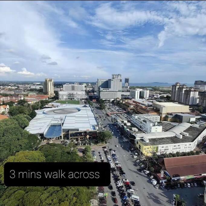 2 Bedroom Apartment Next To Historical Spots ملقا المظهر الخارجي الصورة